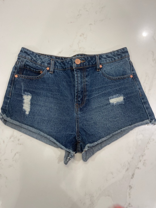 refuge Pants - Refuge Mid-Rise Distressed Denim Shorts - Blue